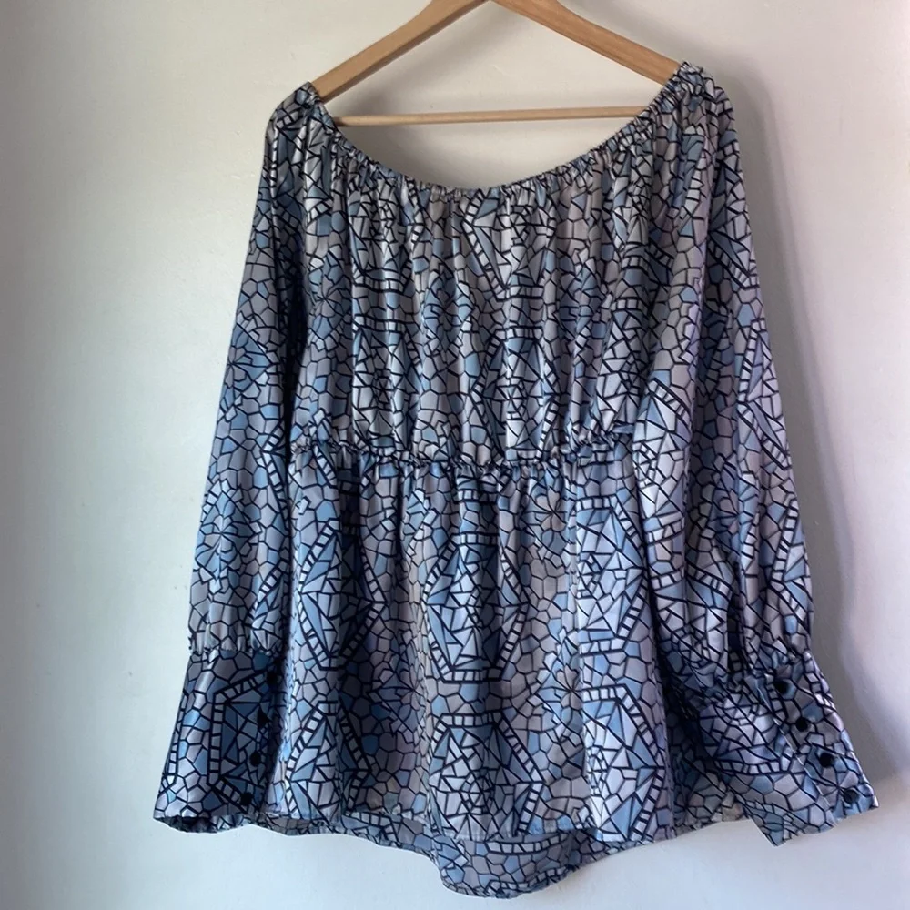 Lane Bryant 22/24 Geometric Print Off Shoulder Top - Picture 3 of 10